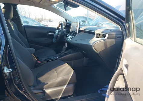 2021 Toyota Corolla Le z USA, uszkodzony, nr VIN 5YFEPMAE5MP183801